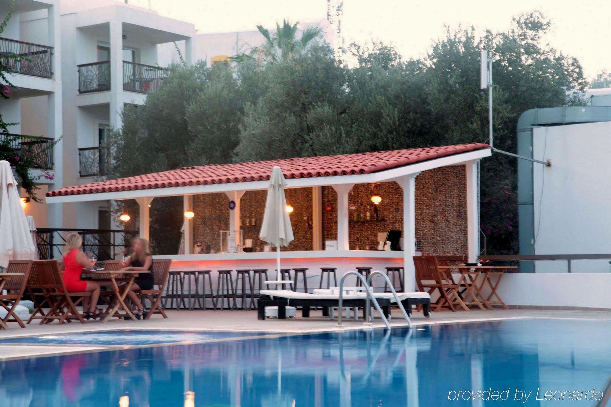 Sina Hotel (Adults Only) Torba Exterior photo